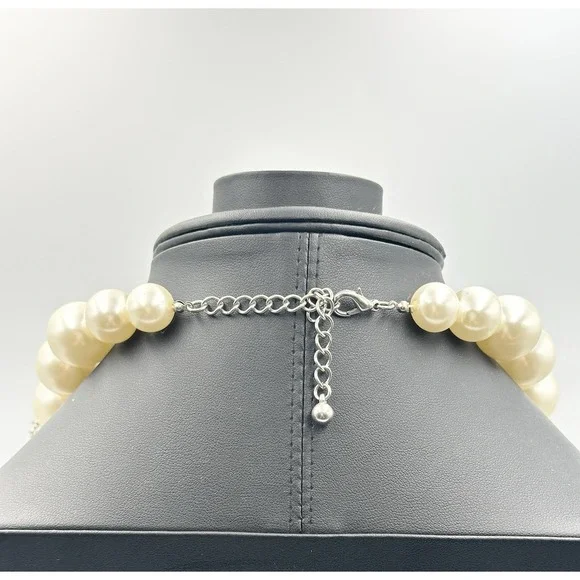 Chunky Runway Huge Wriped  Silver Tone Mesh Snake Faux Pearls Necklace‎ Set VTG - Picture 4 of 9